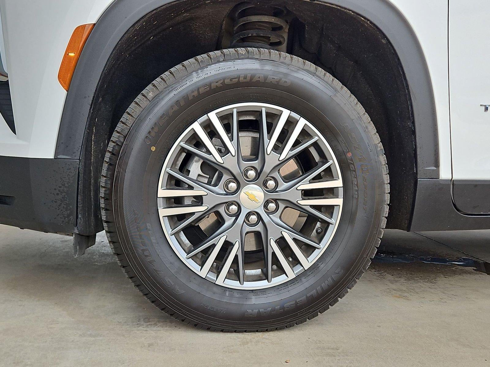 2024 Chevrolet Traverse LT