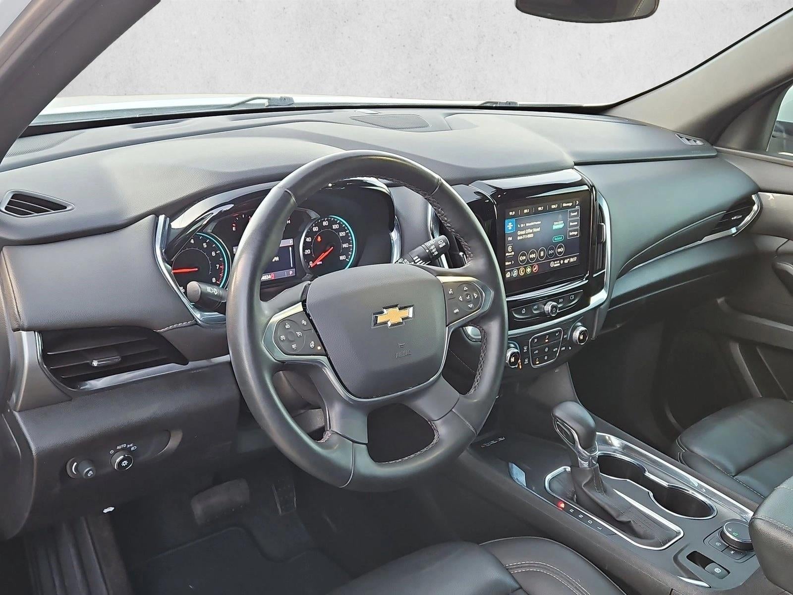 2023 Chevrolet Traverse LT Leather