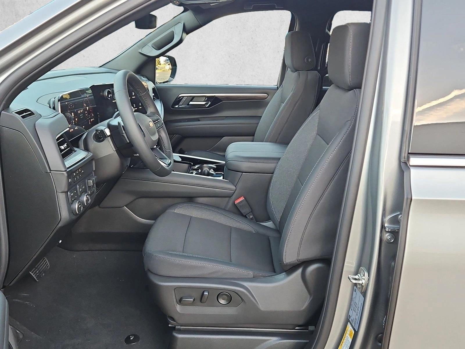 2027 Chevrolet Suburban LS