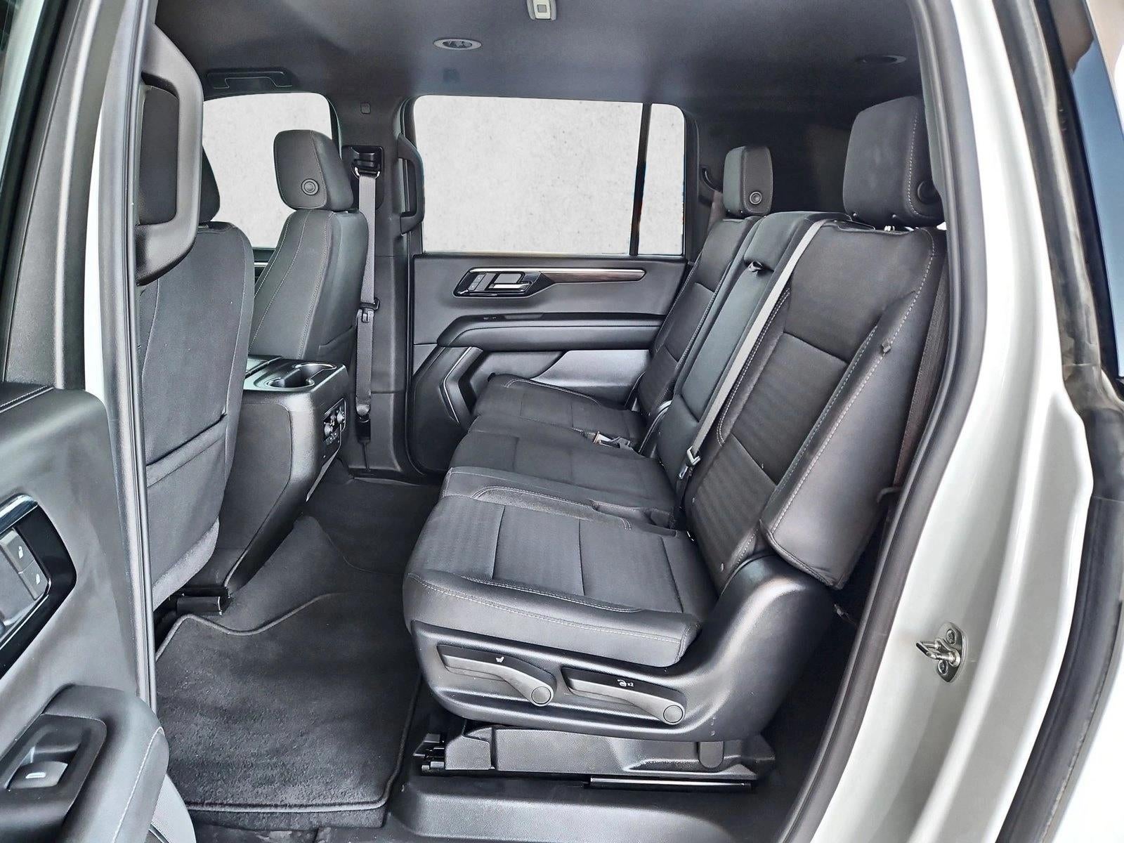 2025 Chevrolet Suburban LS