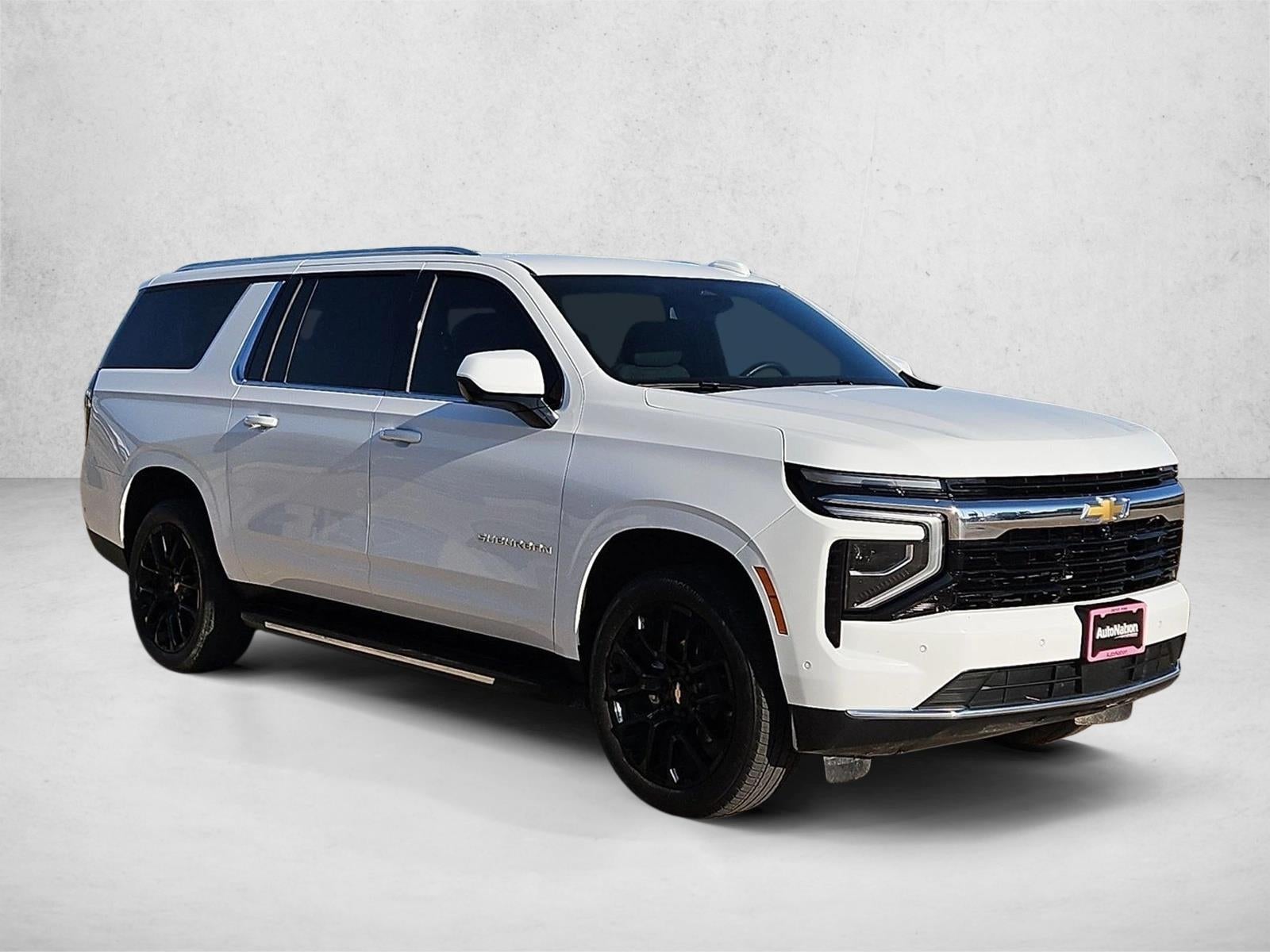 2025 Chevrolet Suburban LS