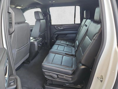 2024 Chevrolet Suburban LT