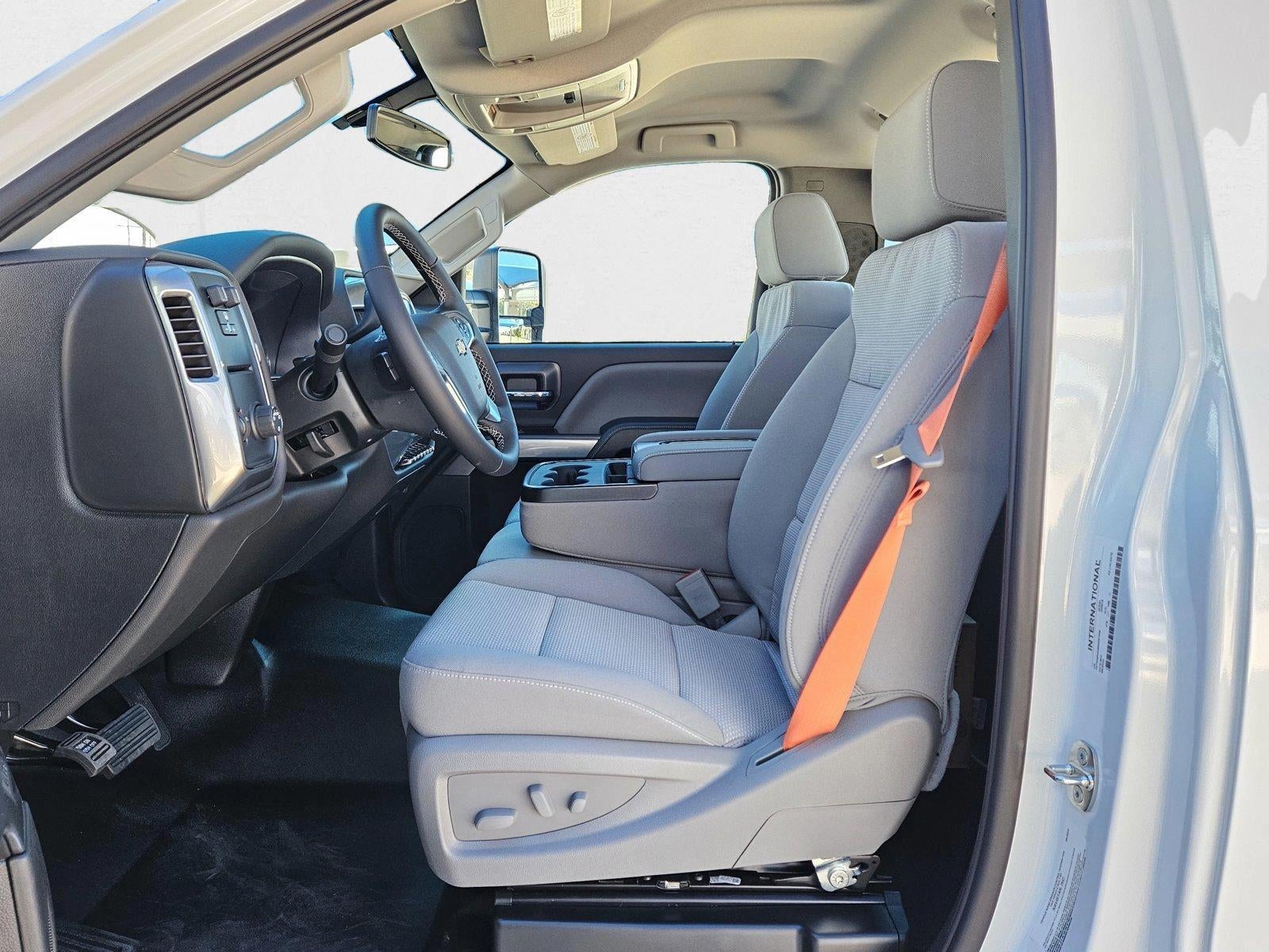 2024 Chevrolet Silverado 4500 HD LT