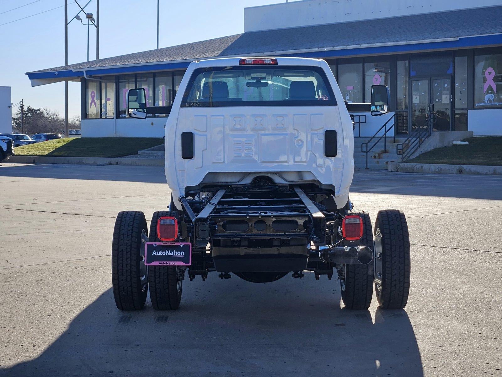2024 Chevrolet Silverado 6500 HD Work Truck