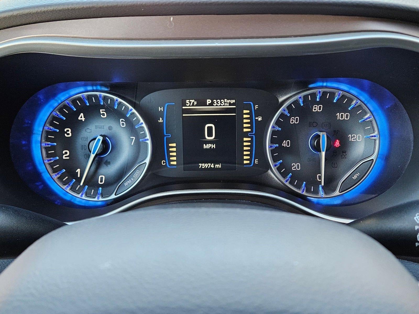 2023 Chrysler Voyager LX