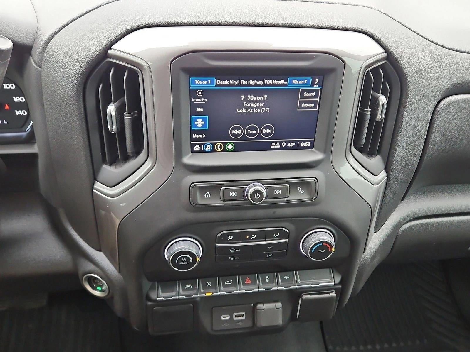 2022 Chevrolet Silverado 1500 Custom