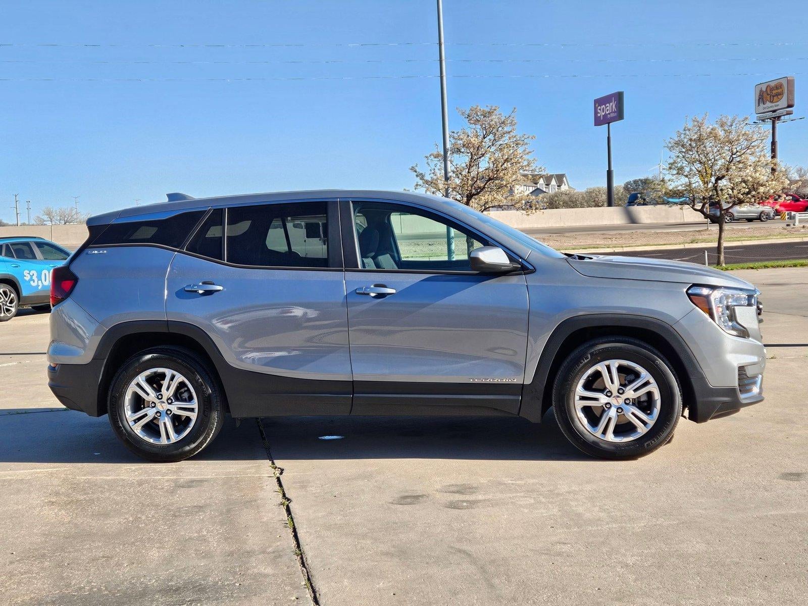 2024 GMC Terrain SLE