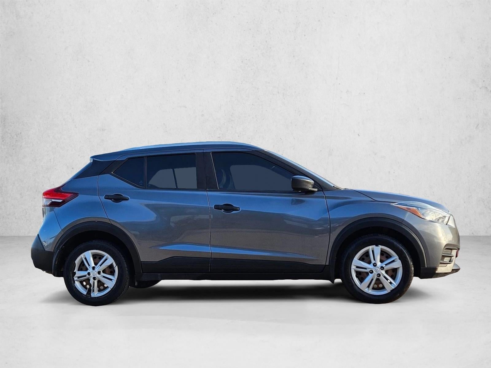 2019 Nissan Kicks S