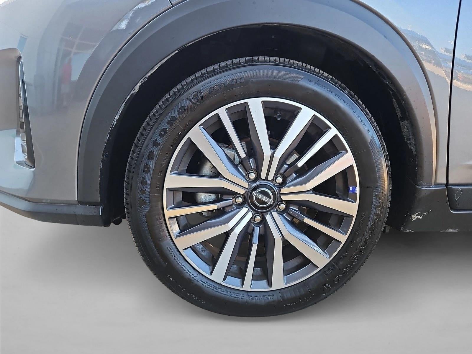 2024 Nissan Kicks SR
