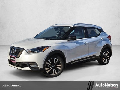 2020 Nissan Kicks SR