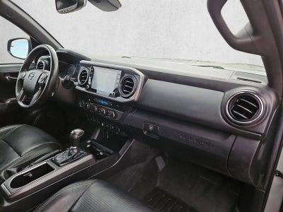 2022 Toyota Tacoma 4WD SR