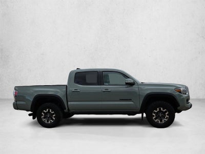 2022 Toyota Tacoma 4WD SR