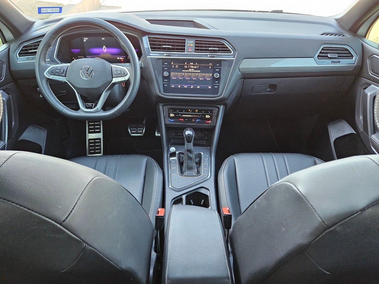 2023 Volkswagen Tiguan SE R-Line Black