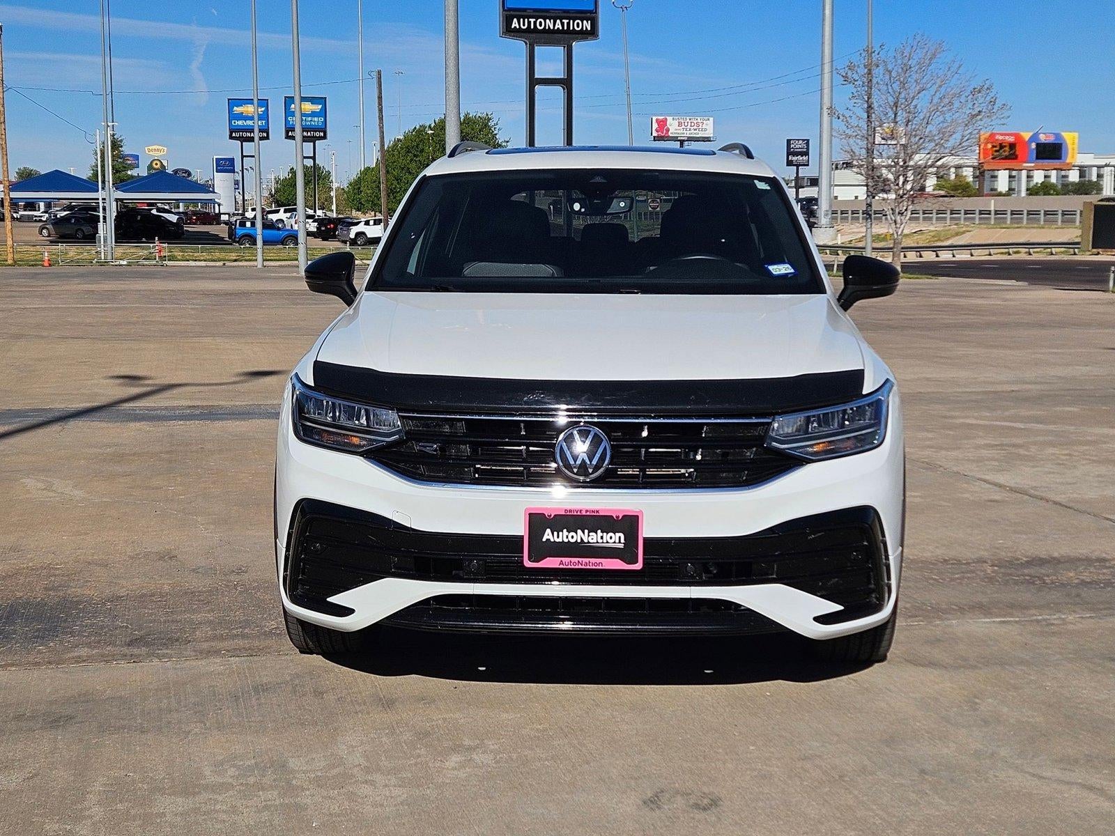 2023 Volkswagen Tiguan SE R-Line Black