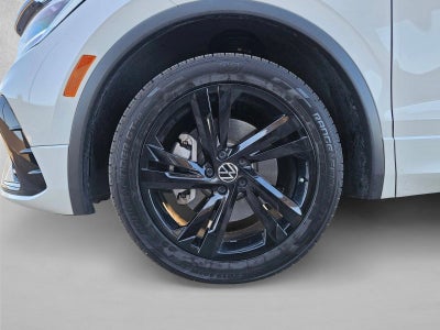 2023 Volkswagen Tiguan SE R-Line Black
