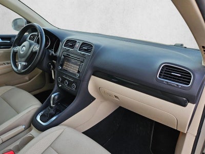 2014 Volkswagen Jetta SportWagen TDI w/Sunroof