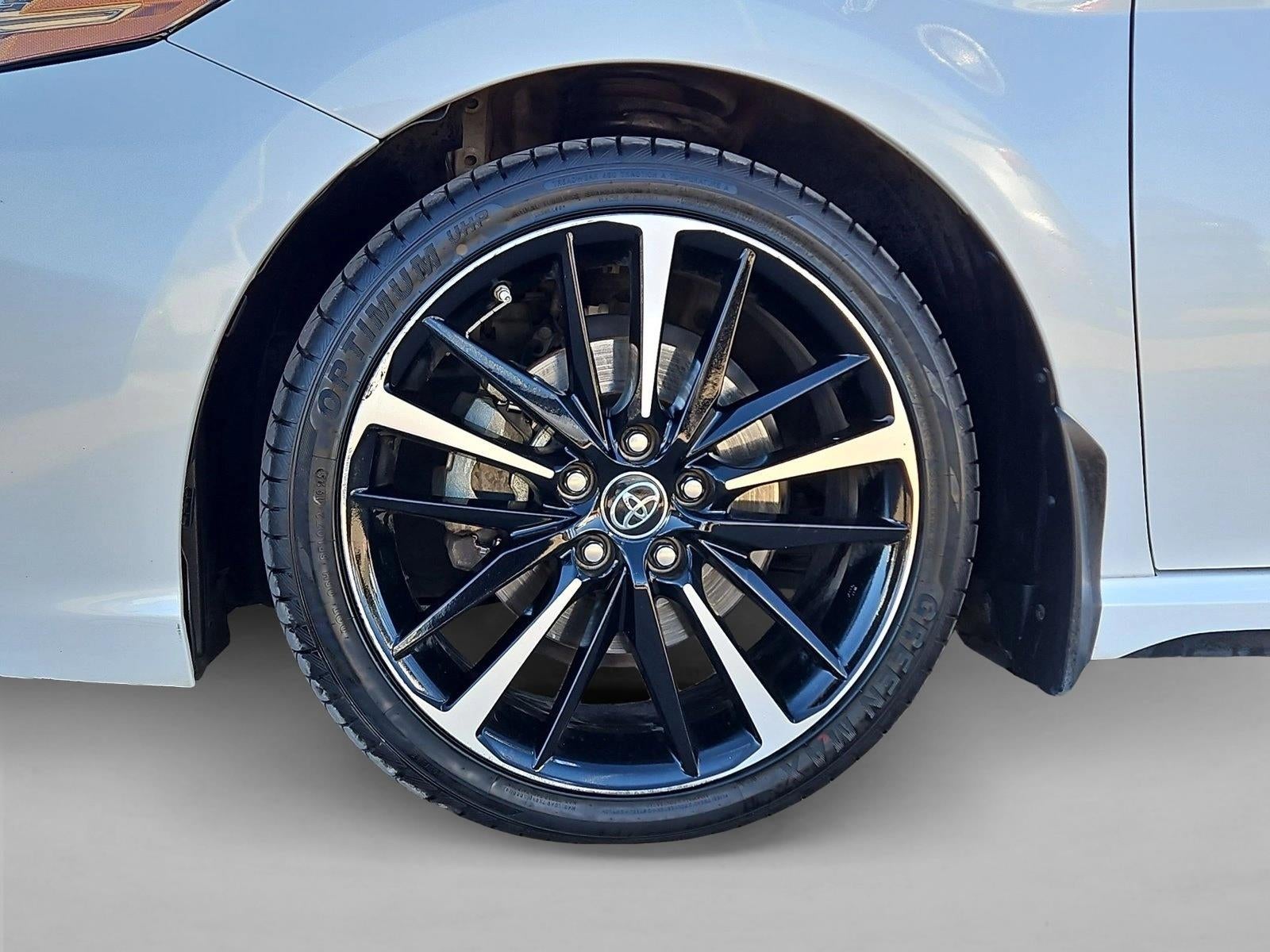 2019 Toyota Camry XSE