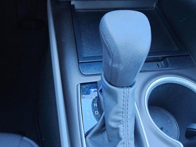 2023 Toyota Camry Hybrid LE