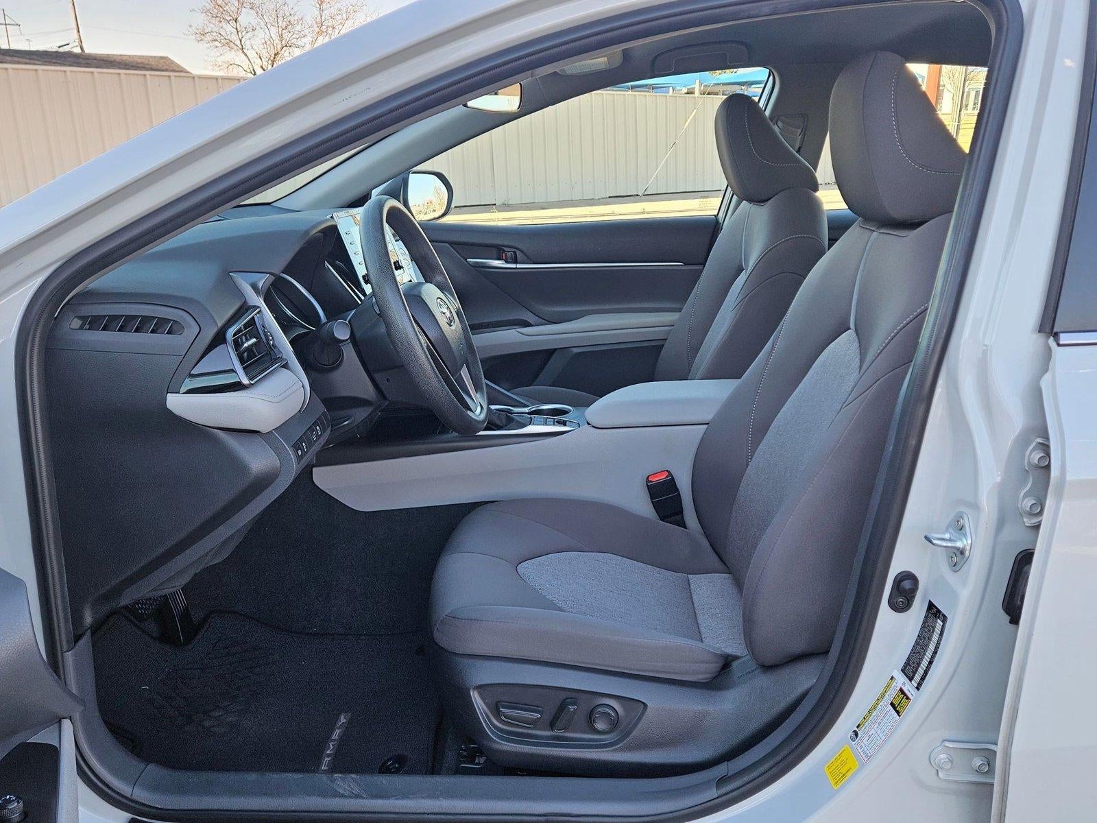 2023 Toyota Camry Hybrid LE