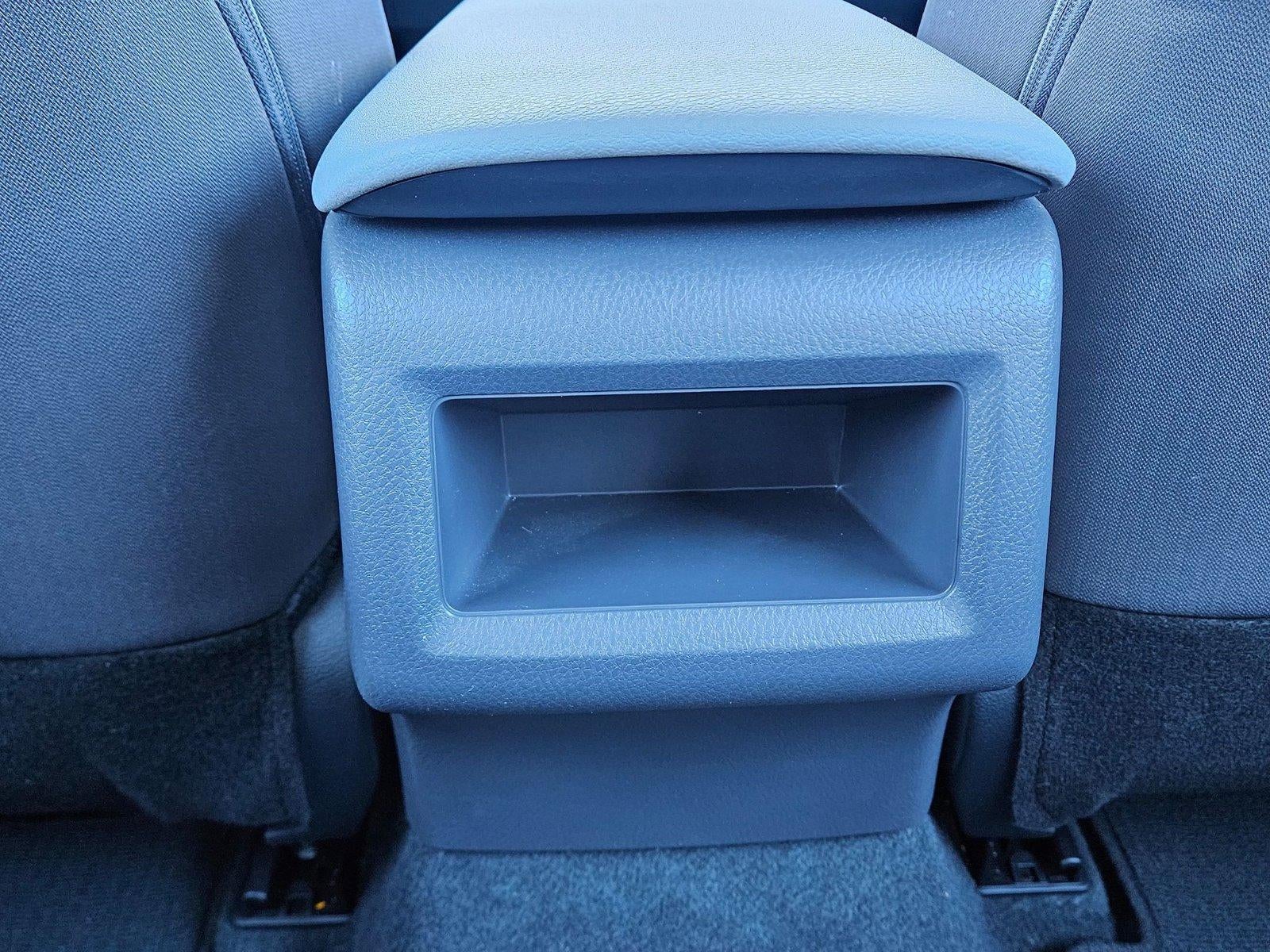 2023 Toyota Camry Hybrid LE