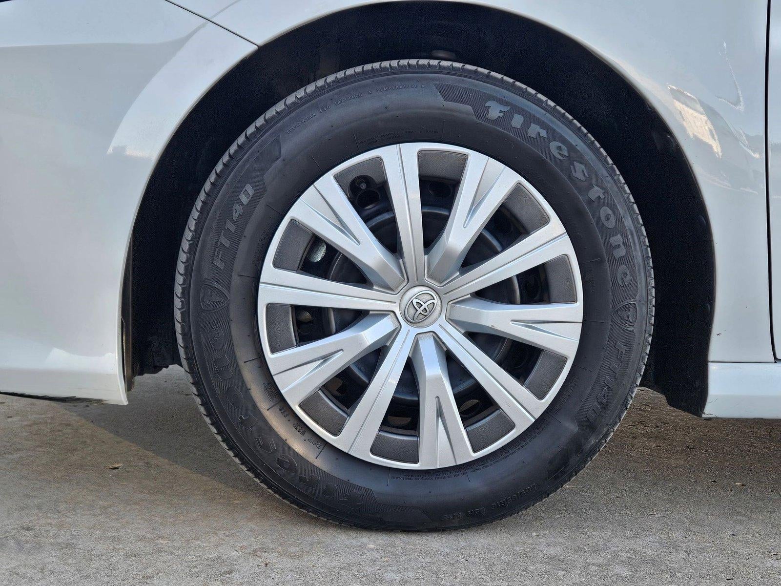 2023 Toyota Camry Hybrid LE