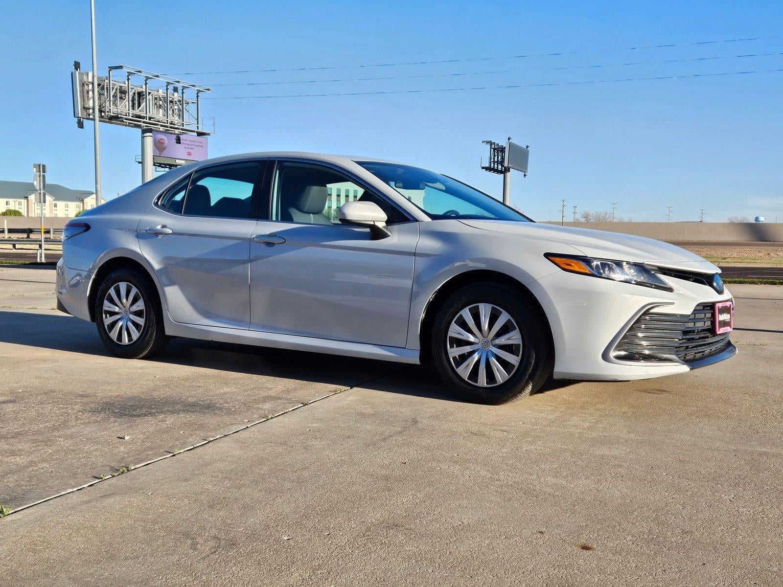 2023 Toyota Camry Hybrid LE