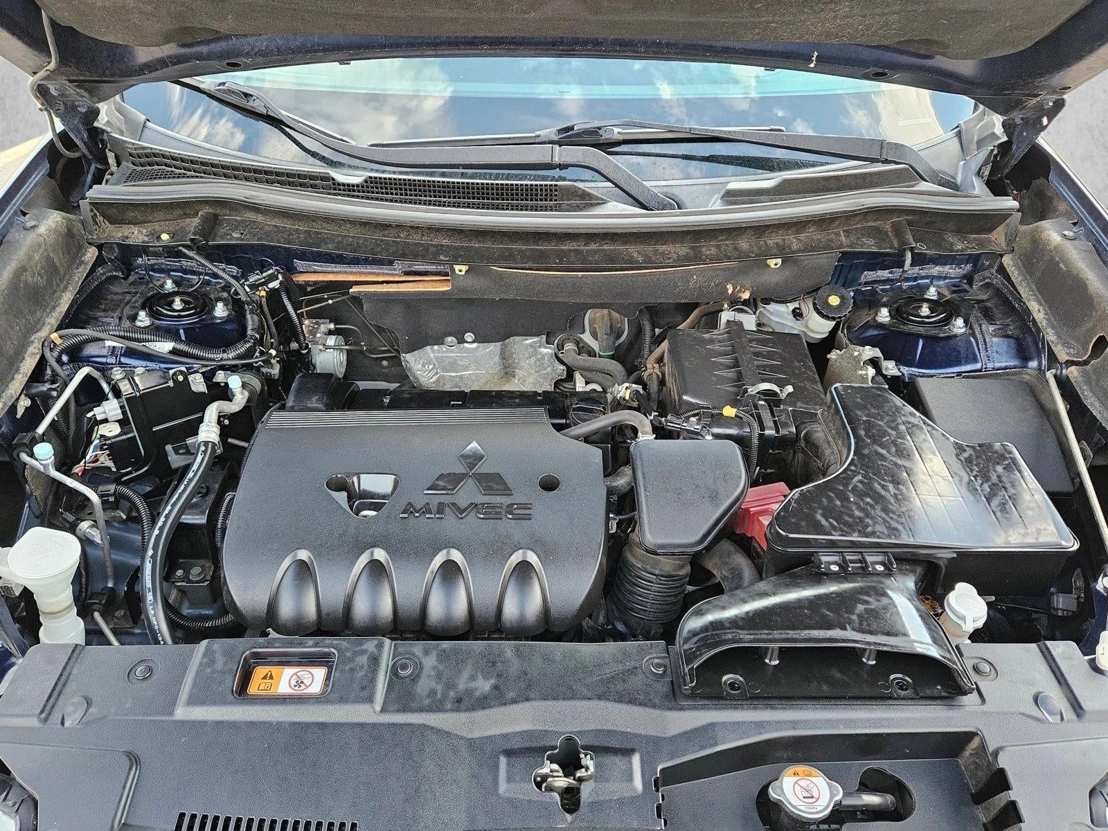 2016 Mitsubishi Outlander SE